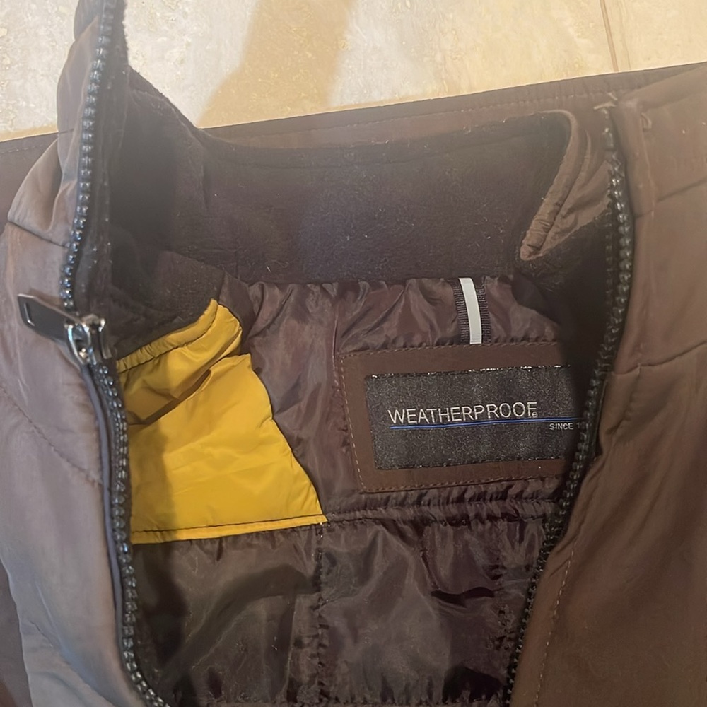 EUC Weatherproof Cold Weather Jacket - Picture 2 of 9